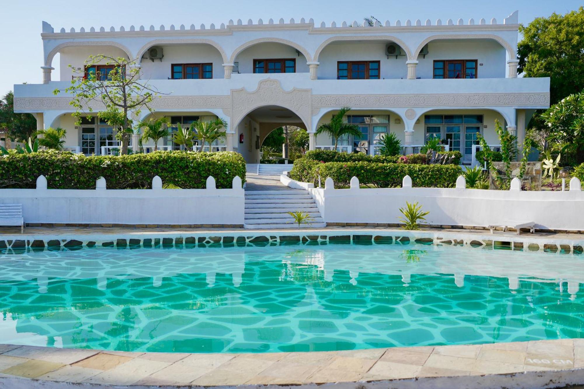 Jacaranda Beach Resort Watamu Eksteriør billede