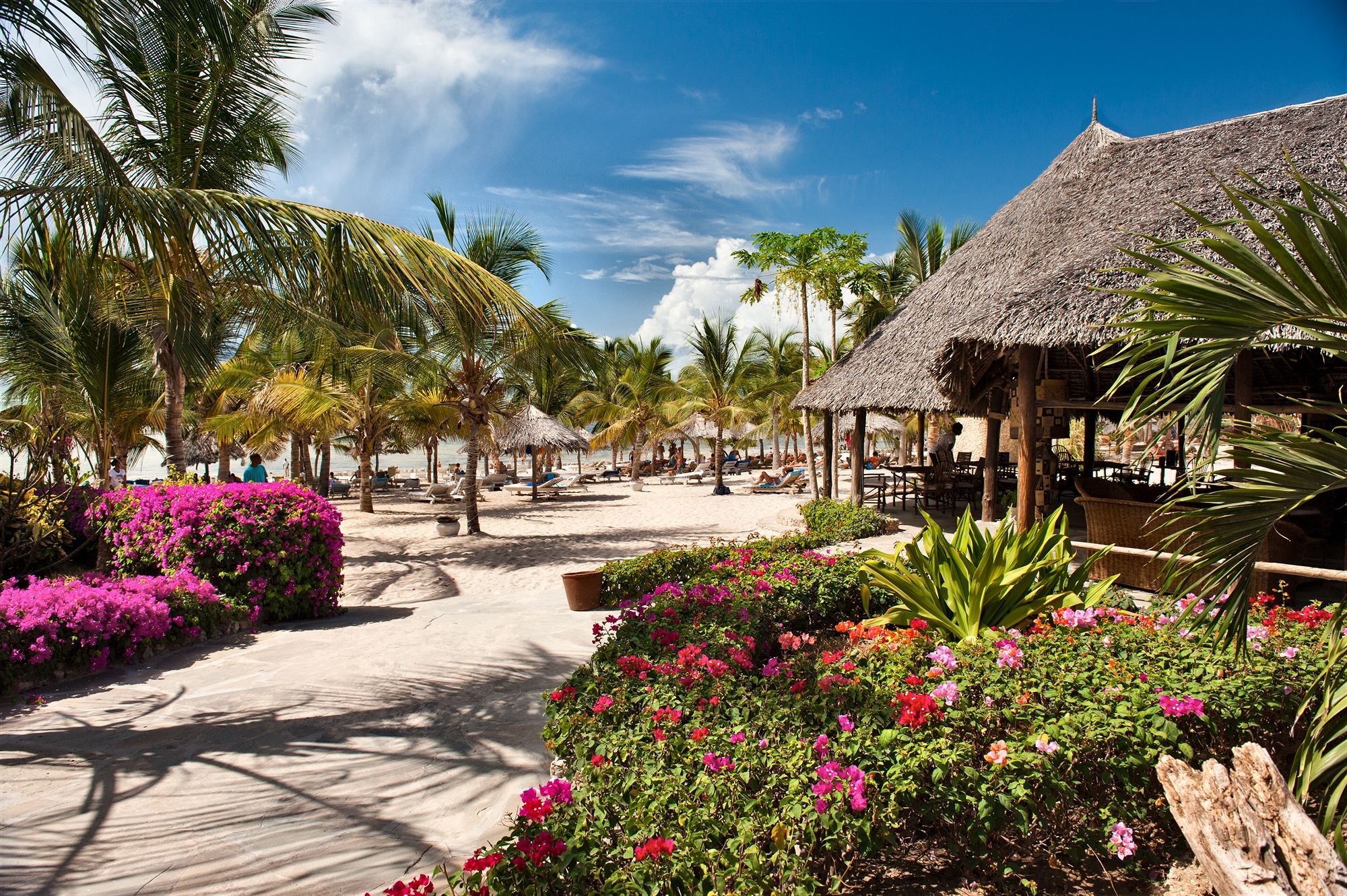 Jacaranda Beach Resort Watamu Eksteriør billede
