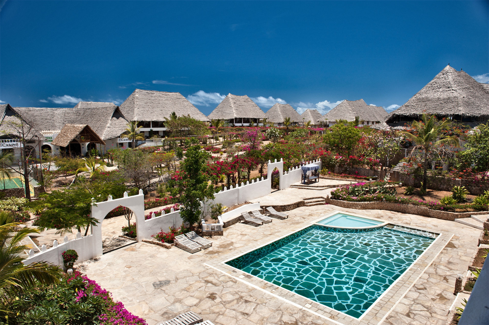 Jacaranda Beach Resort Watamu Eksteriør billede